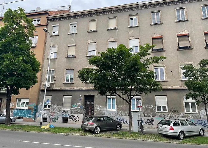 Charming And Cozy Apartment In Center Of Zagreb